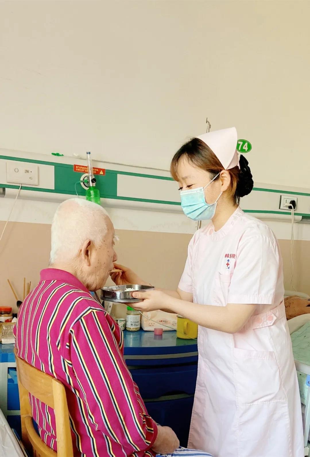 致敬512护士节丨燕子说，这里的春天最美丽
