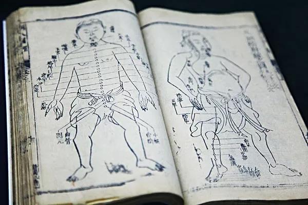 冬病夏治：用三伏贴调理身体，这四类人群赶紧看看吧！