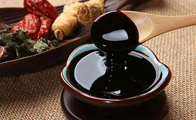 膏方时节到，明珠医院膏方文化节启动，开膏制膏正当时，还有福利活动火热进行中！